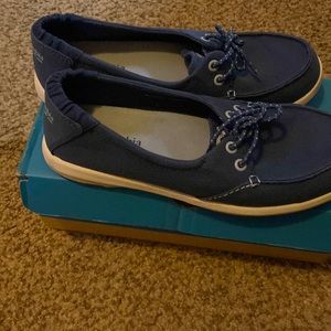 Delay PFG Womens shoe, only worn twice